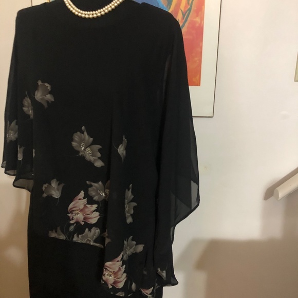 Hanna Nicole New with tag Black floral print Sleeveless Shawl Dress Size S. - Picture 6 of 12